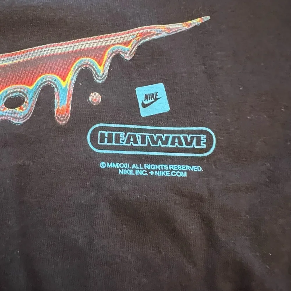 Nike Heatwave kids 4T Tshirt. Colorful. NWT.